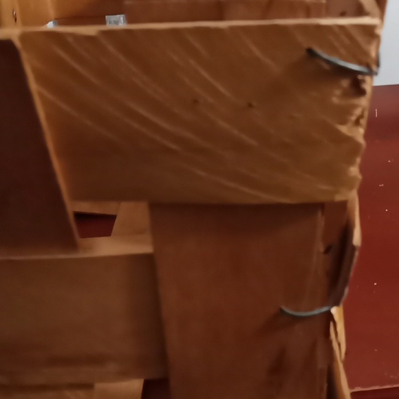 Longaberger wooden basket hand crafted. 16 x  7 x 8 inches. - Picture 10 of 13